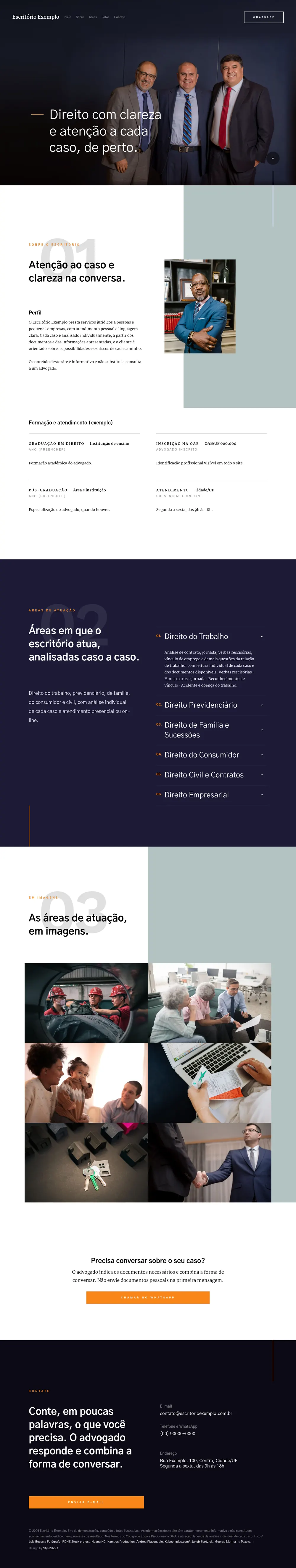 Miniatura de um site de advocacia de exemplo, modelo Biblioteca: três advogados de terno e gravata no topo, retrato no sobre, áreas de atuação em fundo azul-escuro, fotos das áreas e contato.
